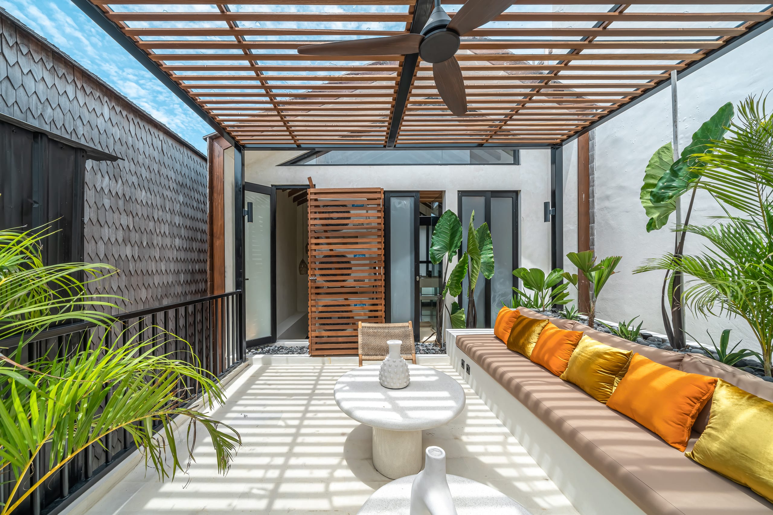 2BR Chic Tropical Villa• Minutes to Bingin Beaches 40