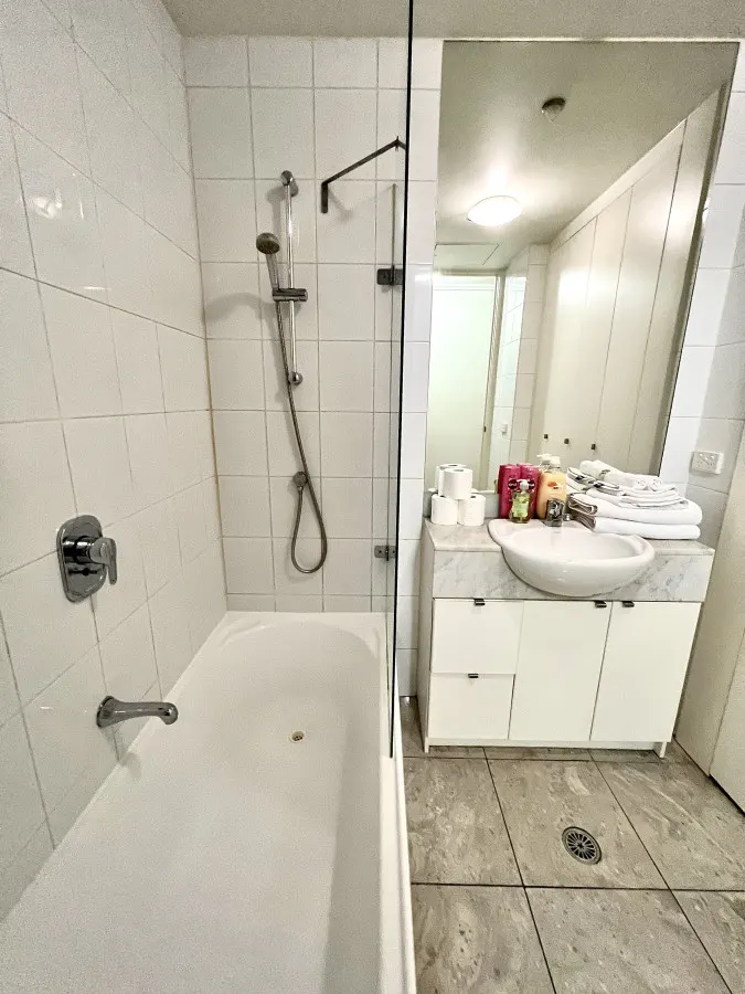 Readyset Apartment on Sentinel - 2 Bedrooms Apartments - K2 9