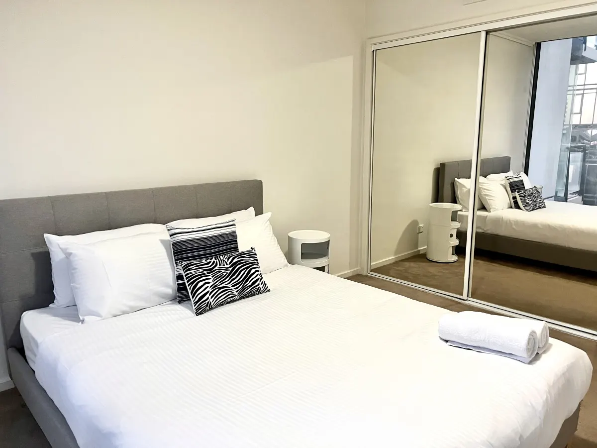 Readyset Apartment on Sentinel - 2 Bedrooms Apartments - K2 6