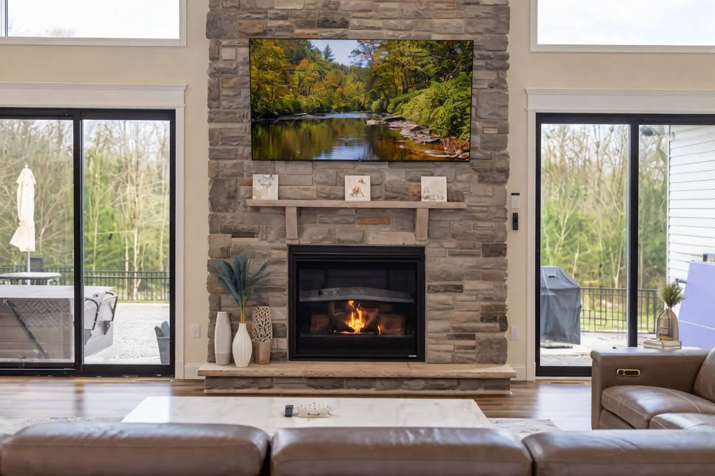 Poconos Luxury Resort: Pool, Theater, Games 11