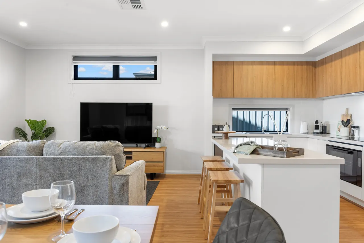 Twin Paradise: Family Beach Escape in Two Homes 11
