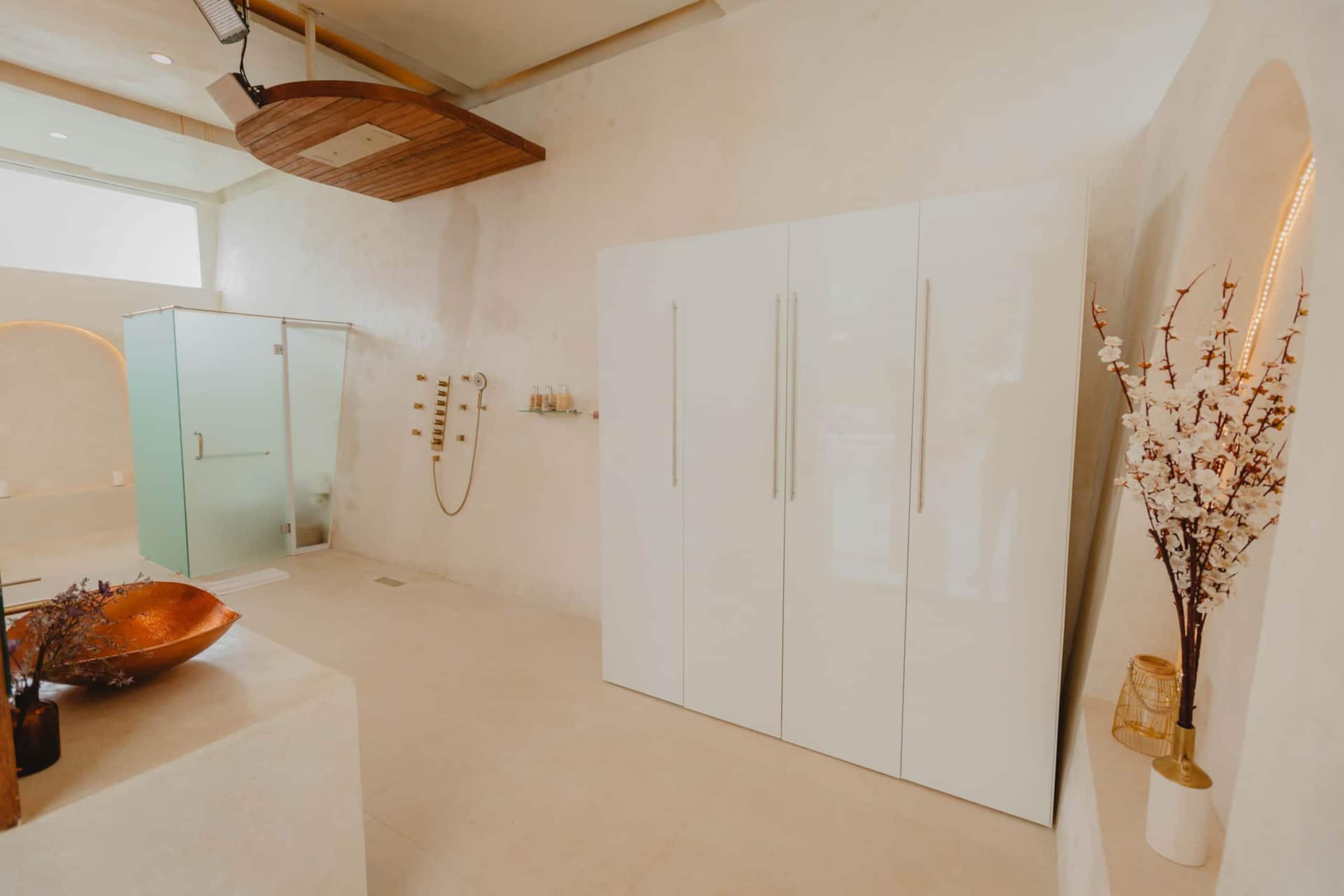 Viral Lux Villa w/ Waterslide @ VillaCellaBella 13