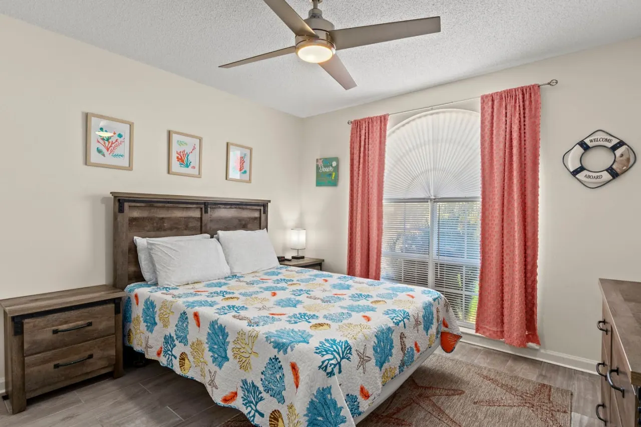 Guava Ohana ~ Cozy Coastal Home w/ Spa & Backyard Oasis 10