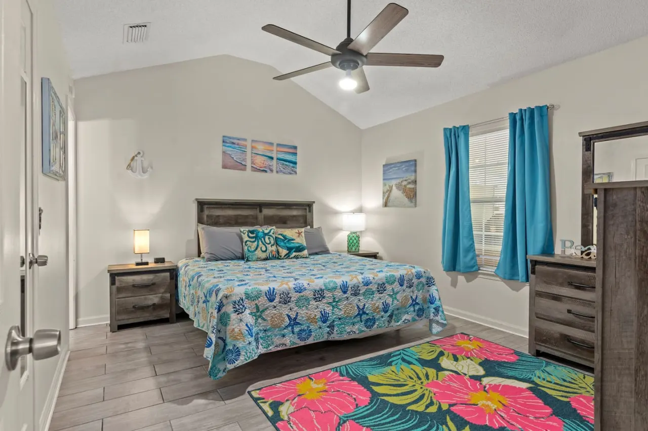 Guava Ohana ~ Cozy Coastal Home w/ Spa & Backyard Oasis 8