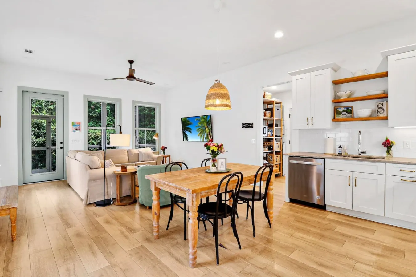 Bright Dreamy Cottage w/ Fenced Yard & Beach Pass 19