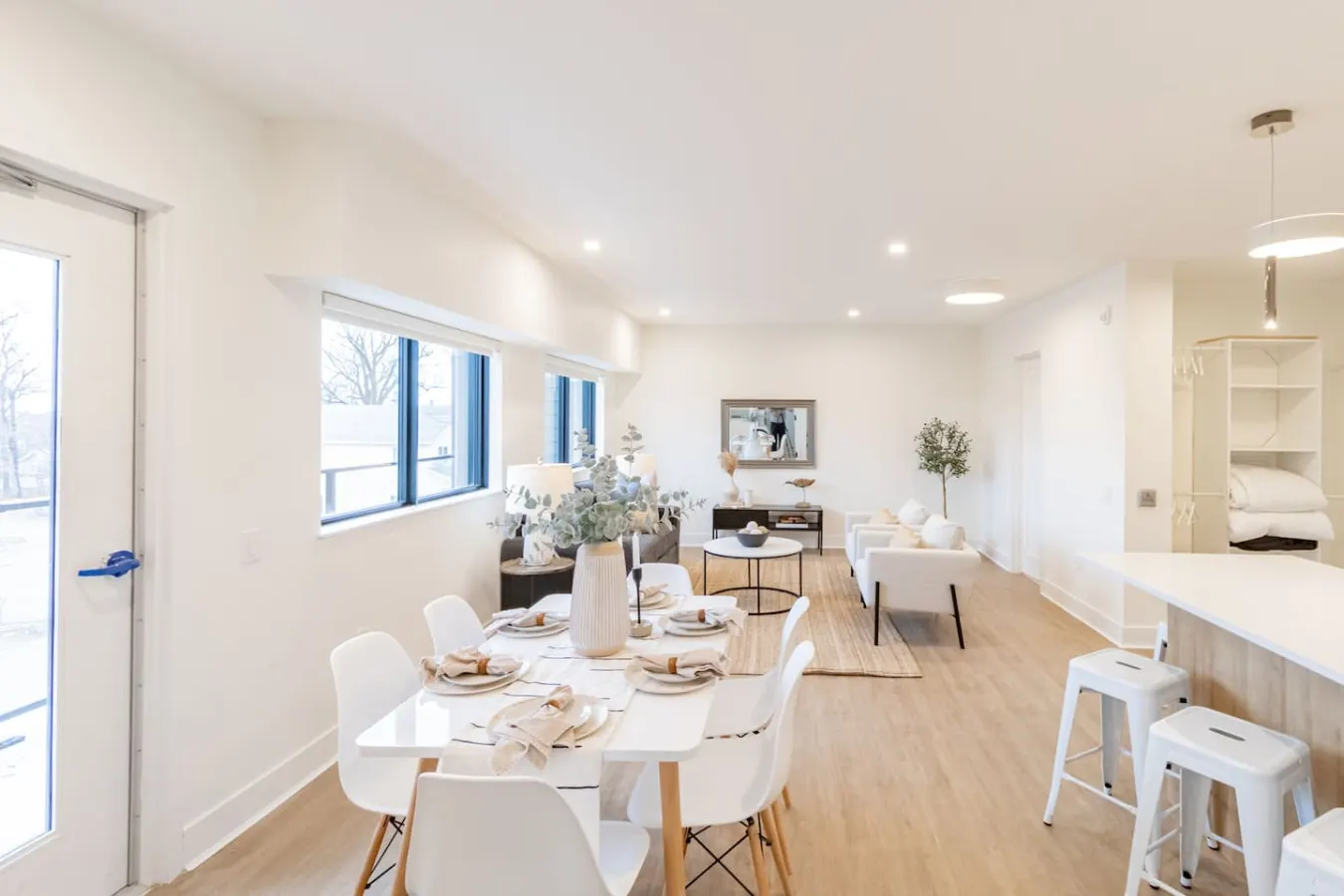 1 Bedroom Condo- Hot Tub, 1 min to beach - 303 14