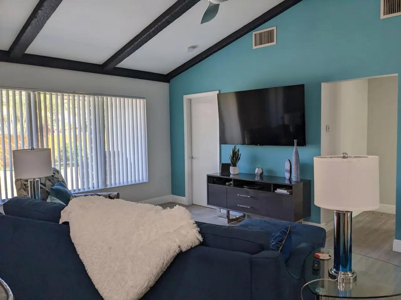 Fun-tastic Oasis! Condo 3 Units Heated Pool & Spa 12