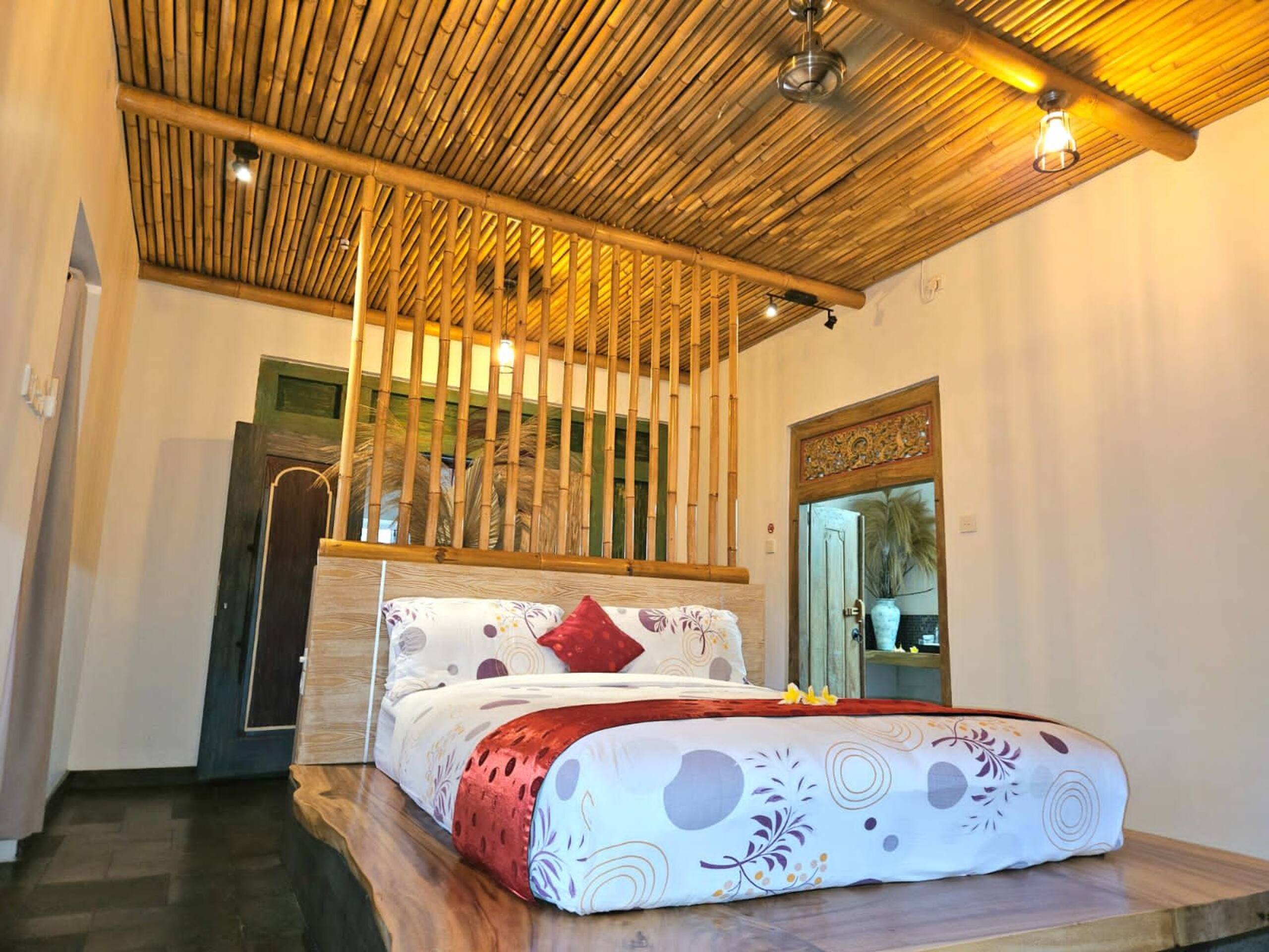 Villa Lalang Ambu.
close to Balangan Beach 7