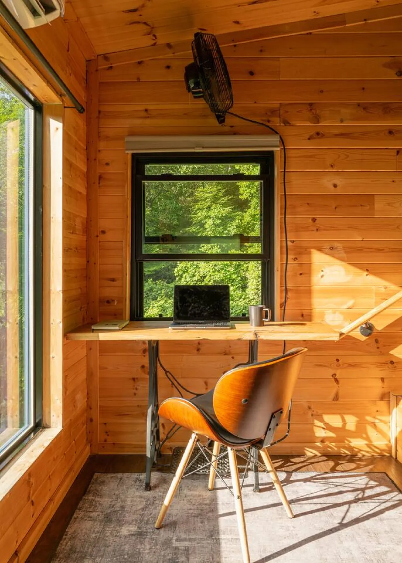 Secluded Getaway Hot Tub & Stargazing Deck 17