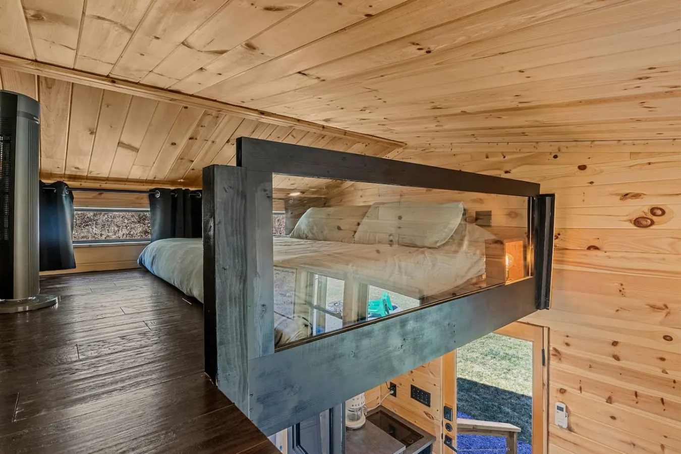 Secluded Getaway Hot Tub & Stargazing Deck 6