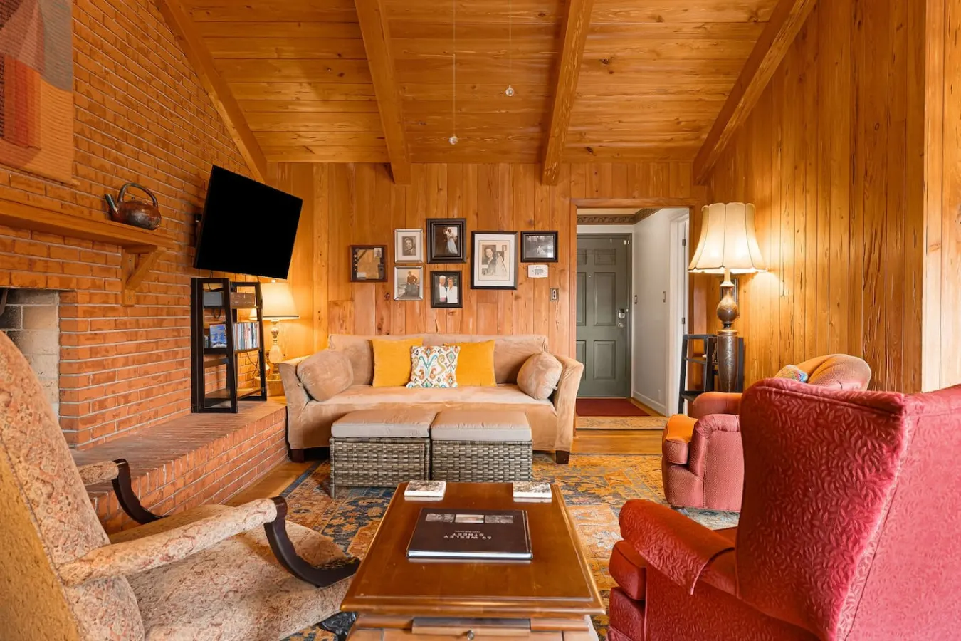 The Crows Nest Apt; Asheville; Smoky Mtns 14