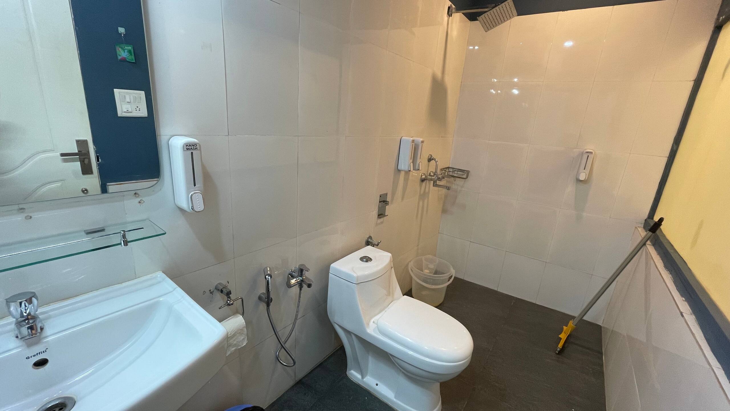 Hotel Solmere\t| Super Deluxe Room 6