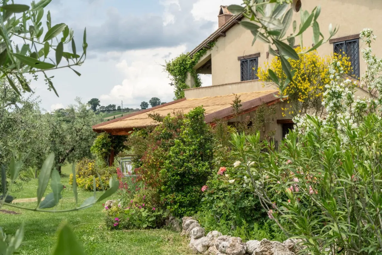 Casale Farnia 12