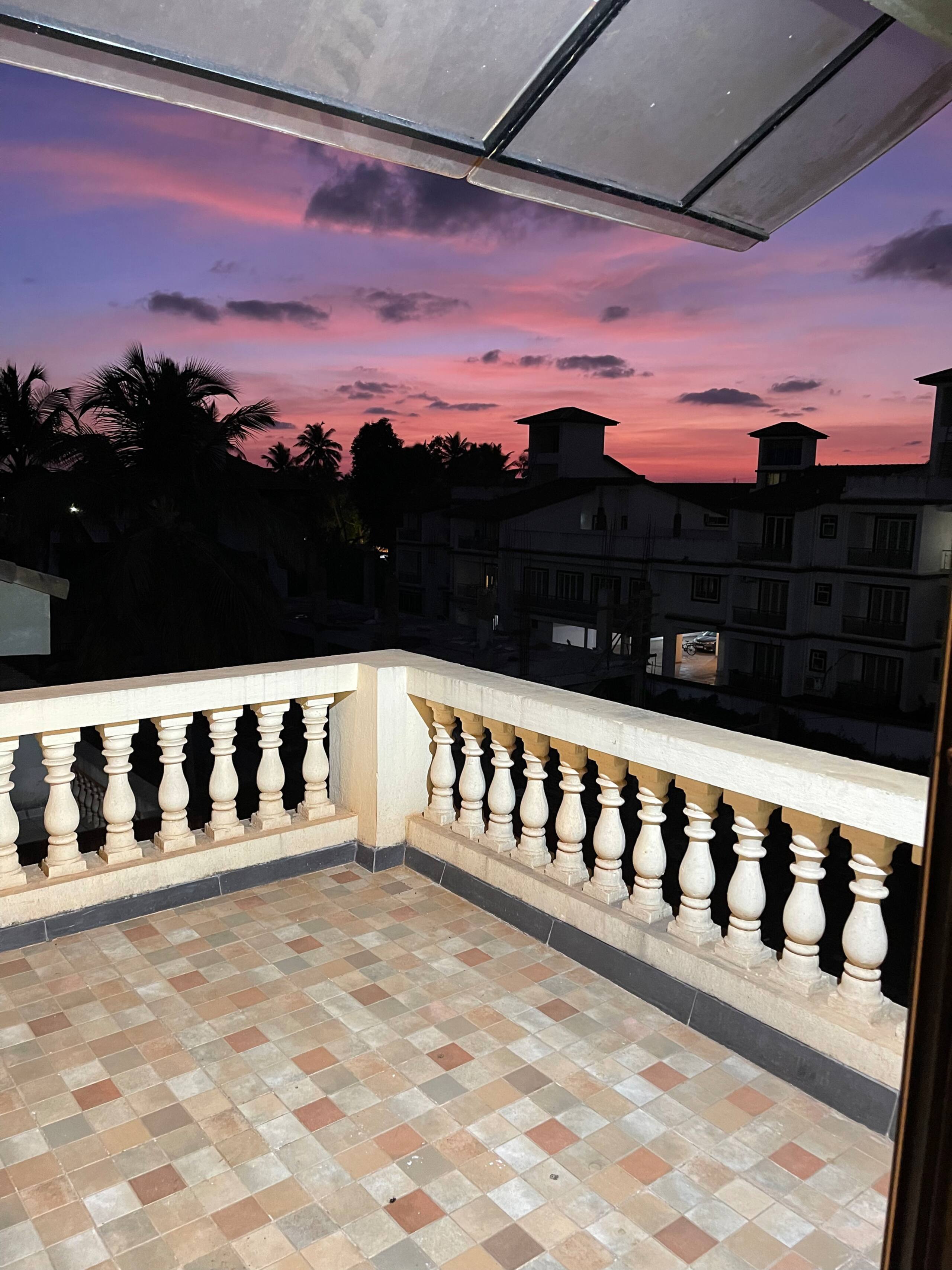 Penthouse Nirvaan Poolview OpenTerrace Beach 5 min 21