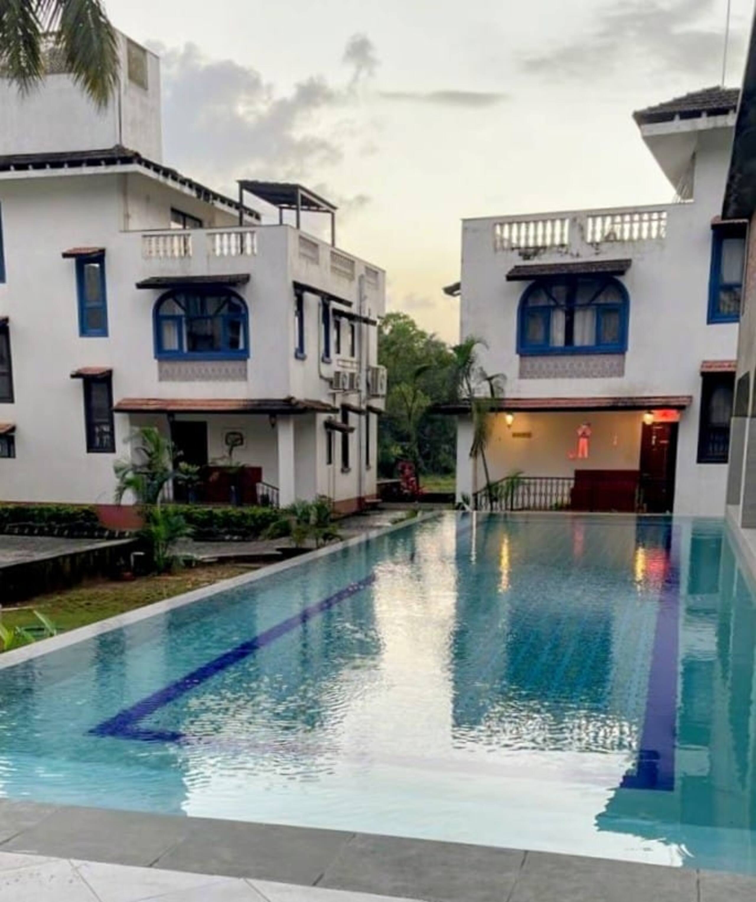 Penthouse Nirvaan Poolview OpenTerrace Beach 5 min — photo 4