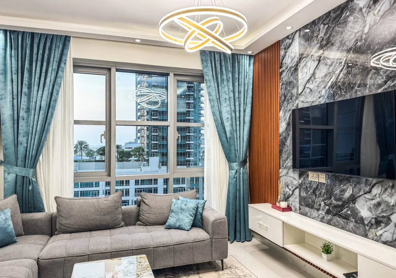DreamShoma -2BR Deluxe Downtown Skyview 1