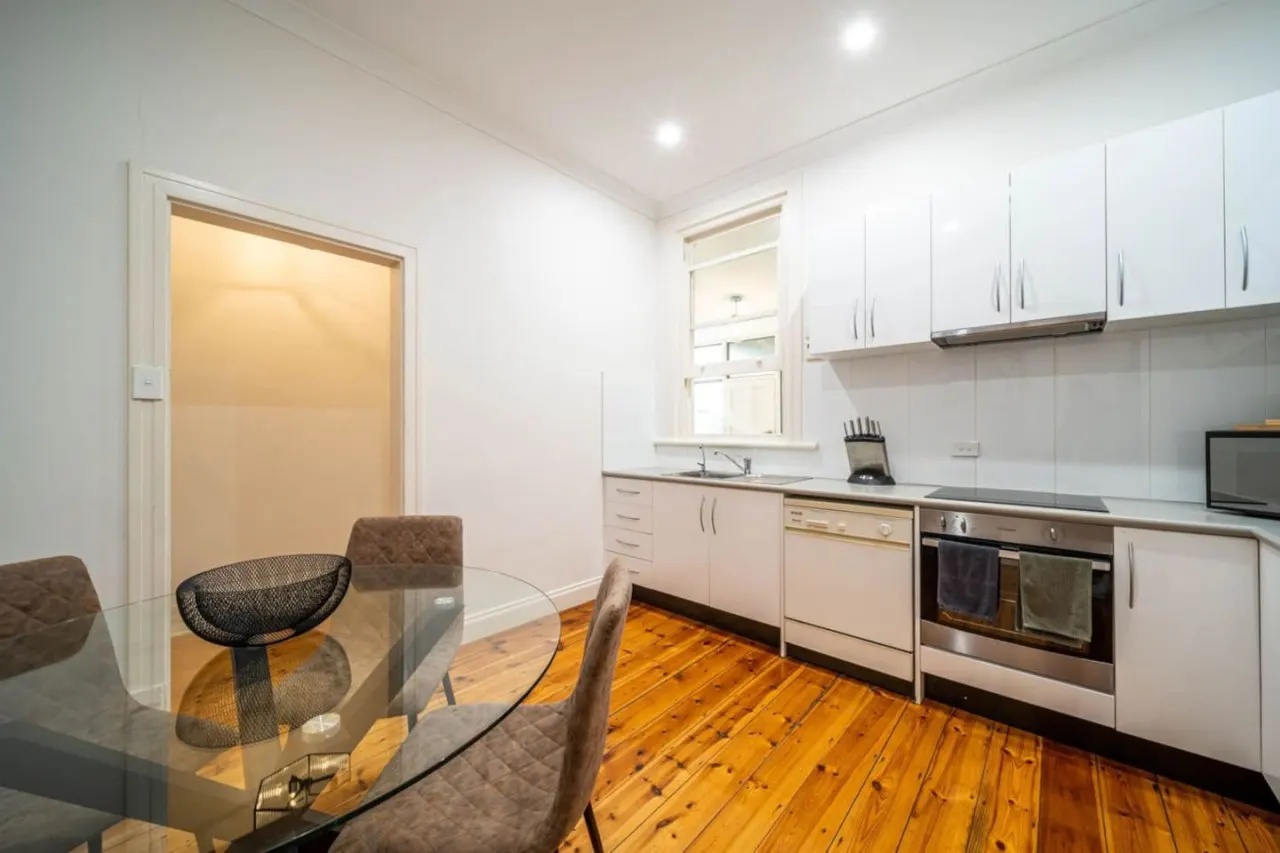 Redgum on Rugless—Coastal Charm near Glenelg Beach 15