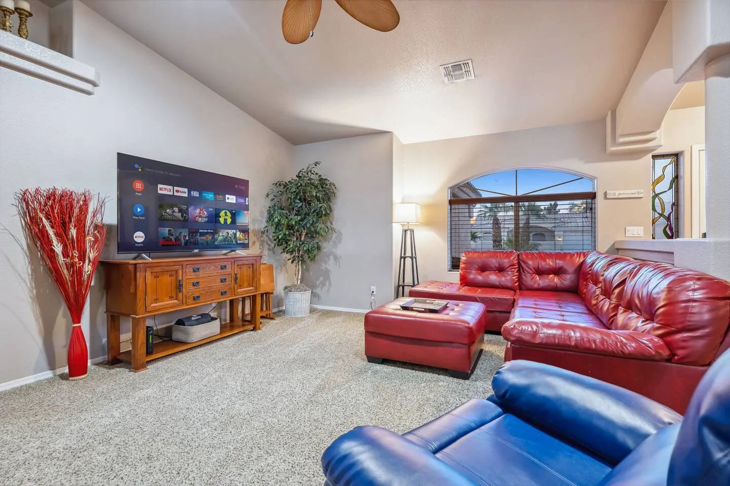 Free Heated Pool w/ 7 Nights! Spa Sleeps 10 9