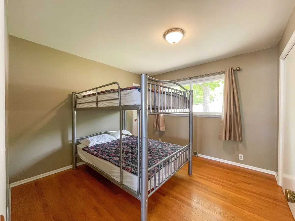 The Point House Sleep 16 10