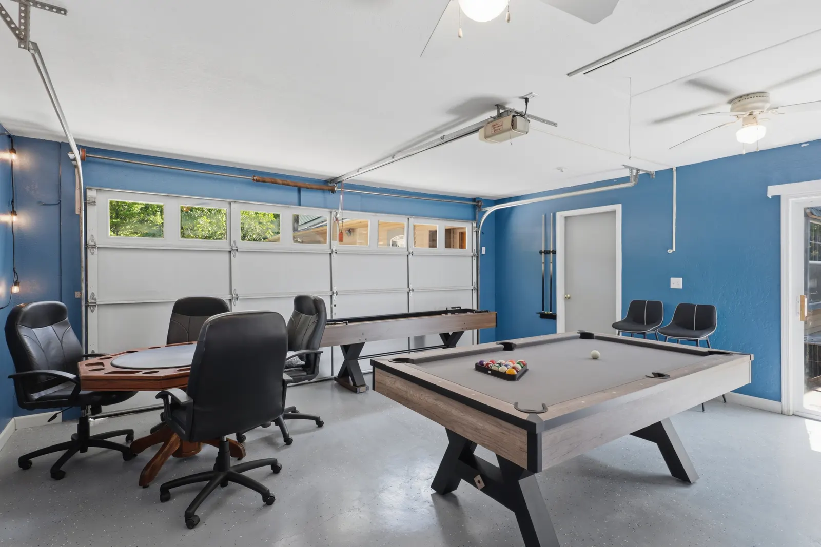 Waterfront|Sleeps10|GameRoom|Covered Patio|PetsOk — photo 2
