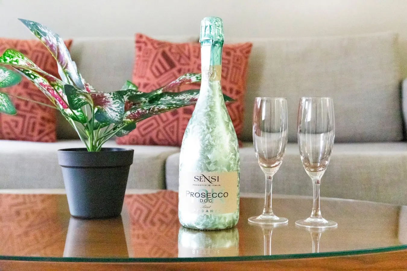 Coastal Splendor: Seaview ~ Pool ~ Balcony Dining 9