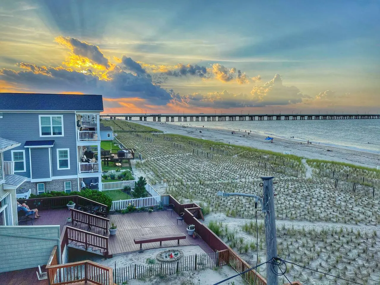 Chic’s Beach Home Ocean Views + Steps to Sand 13