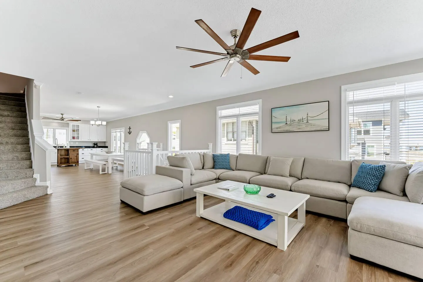 Chic’s Beach Home Ocean Views + Steps to Sand 15