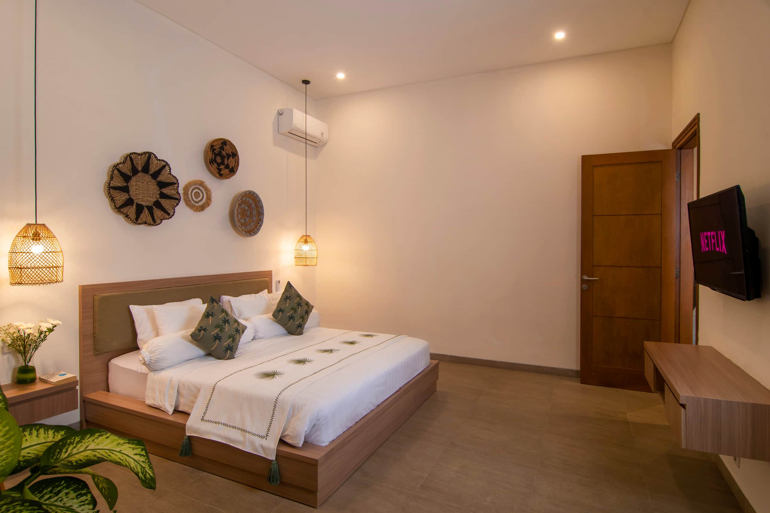 LaBumbak, Tranquil Private Pool Villa Near Canggu 18