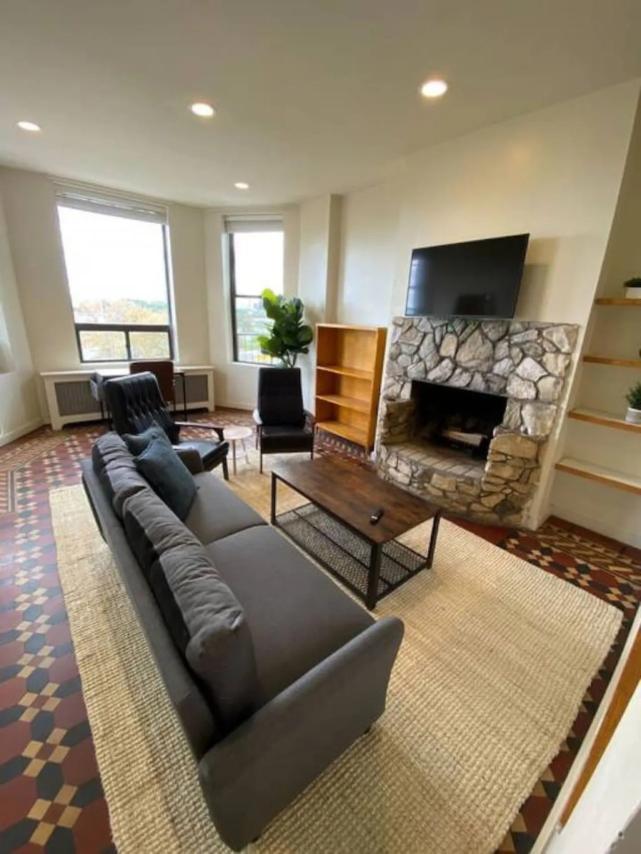 Wonderful Fenway 3br/2ba Steps from Fenway Park! 9