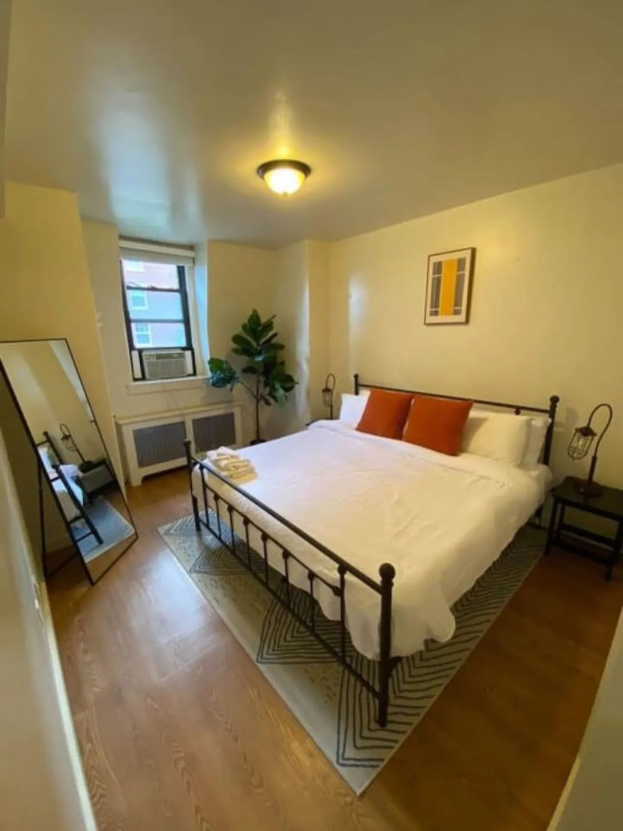 Wonderful Fenway 3br/2ba Steps from Fenway Park! 3