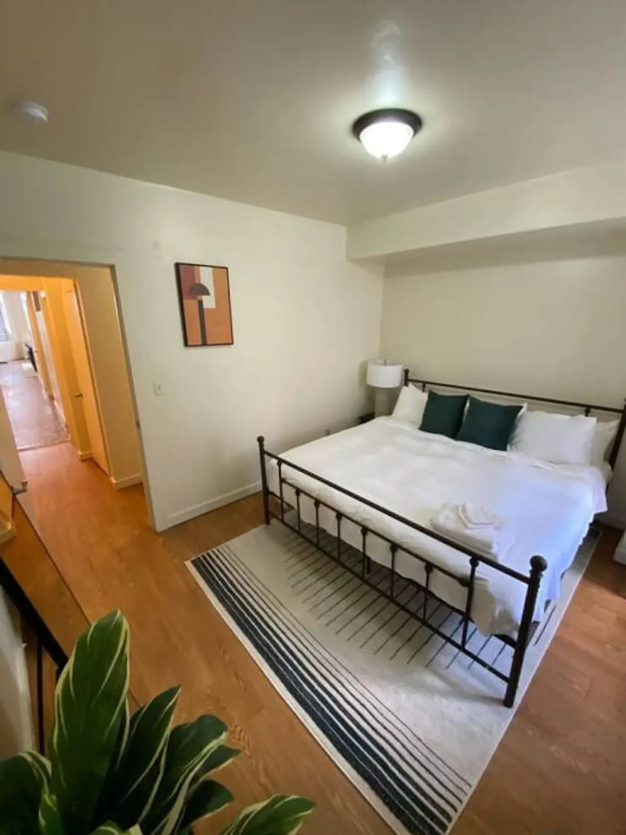 Wonderful Fenway 3br/2ba Steps from Fenway Park! 4
