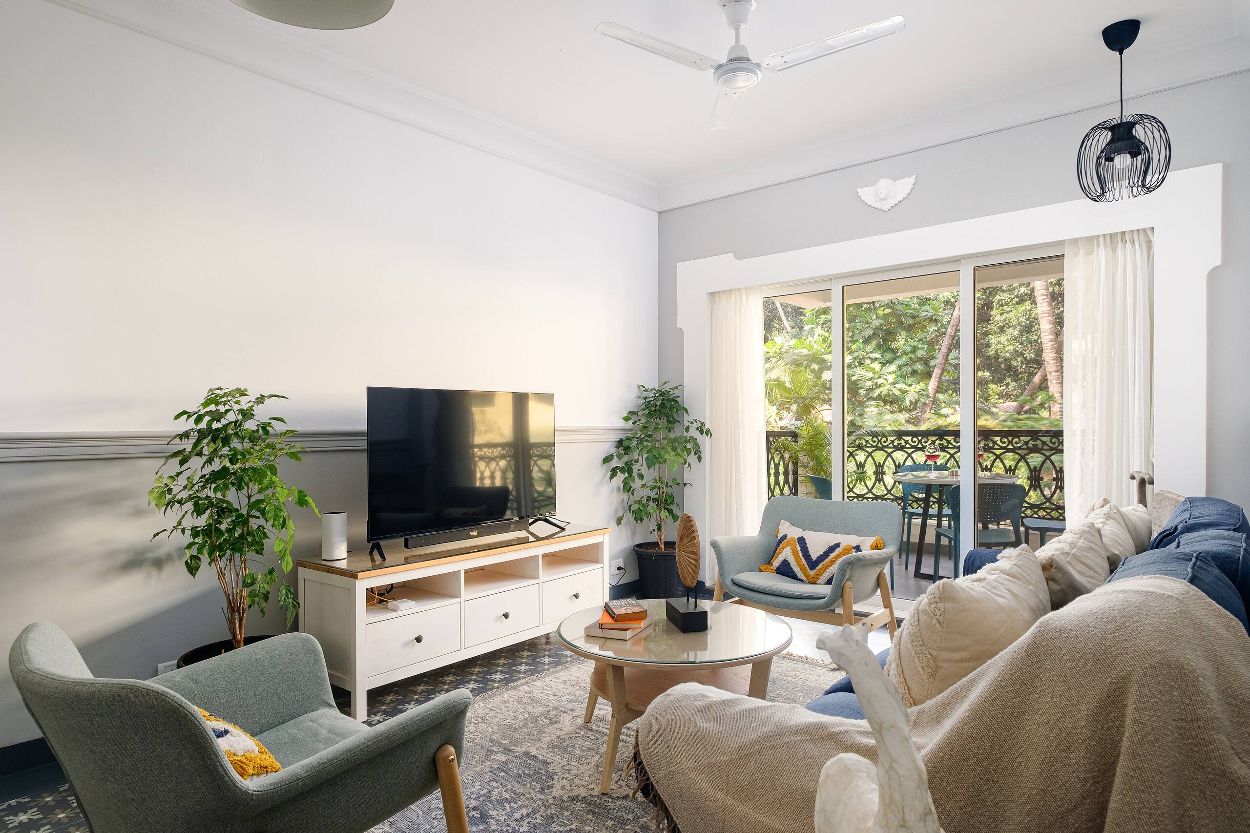 Yucca by CasaFlip - Luxury 2BHK in Candolim — photo 4