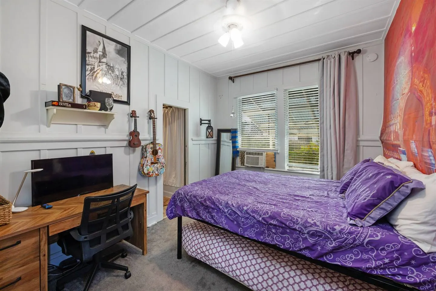 Honolulu Home 3/2.30+ day stays by law 17