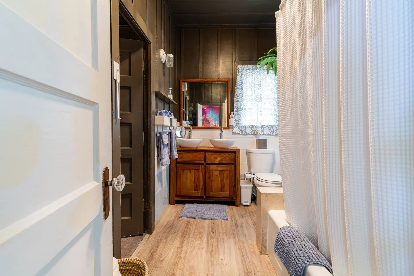 Honolulu Home 3/2.30+ day stays by law 19