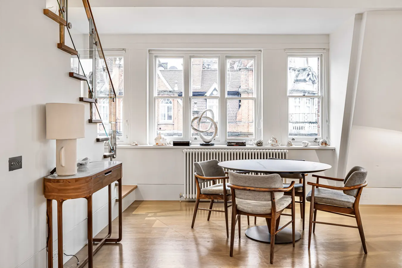 The Mayfair Penthouse Private Elevator, Large Rooftop Terrace & Central AC 10