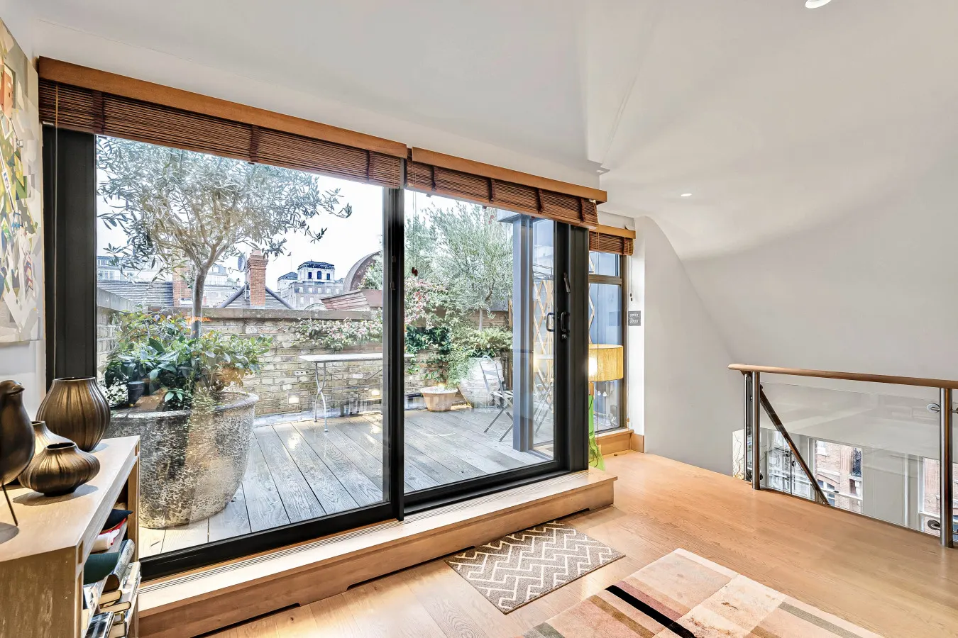 The Mayfair Penthouse Private Elevator, Large Rooftop Terrace & Central AC 14
