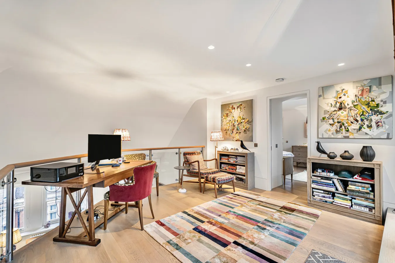 The Mayfair Penthouse | Private Elevator, Large Rooftop Terrace & Central AC — foto 4
