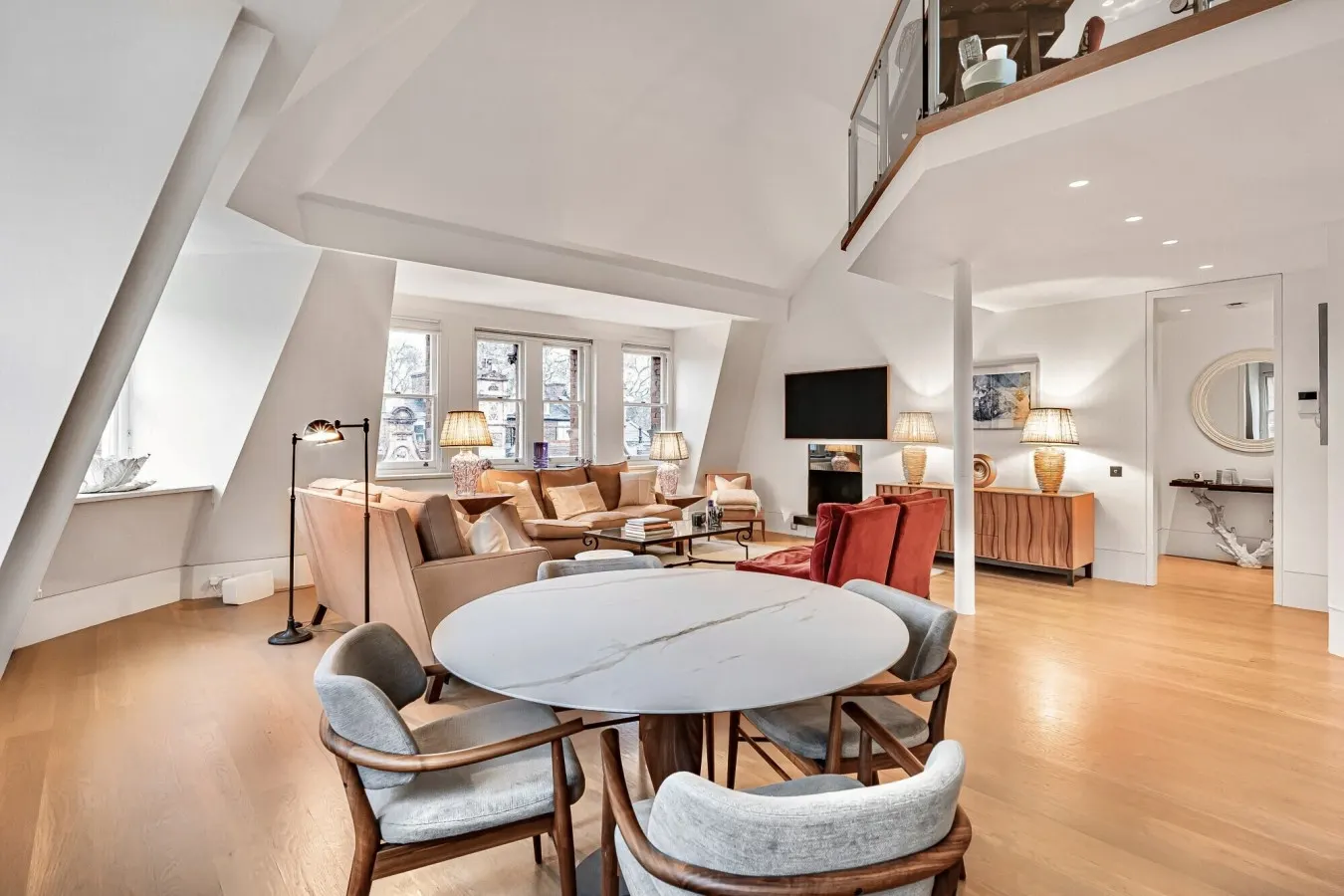 The Mayfair Penthouse Private Elevator, Large Rooftop Terrace & Central AC 7