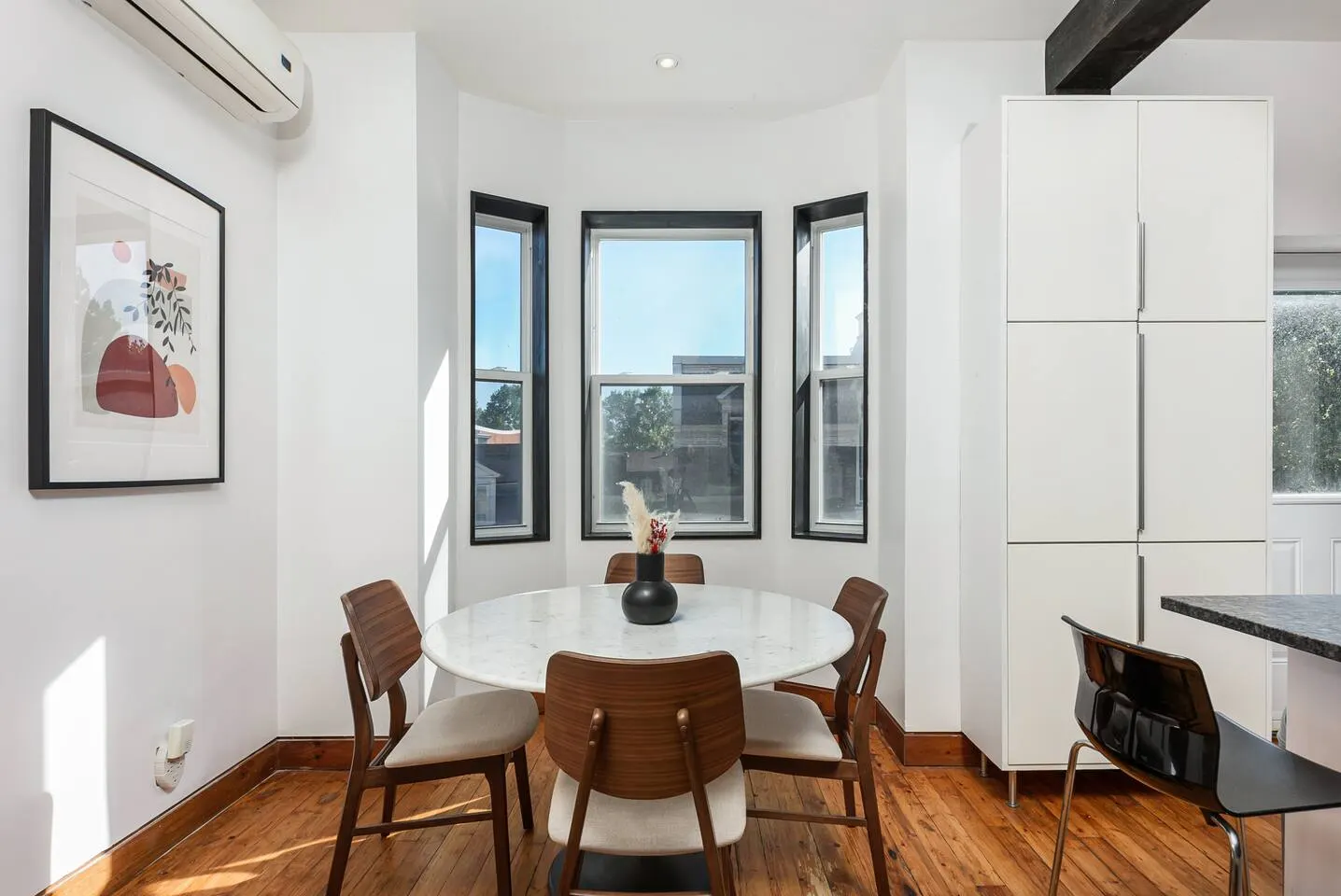 FurnishedMTL - Beautiful Spacious Flat Le Plateau 1