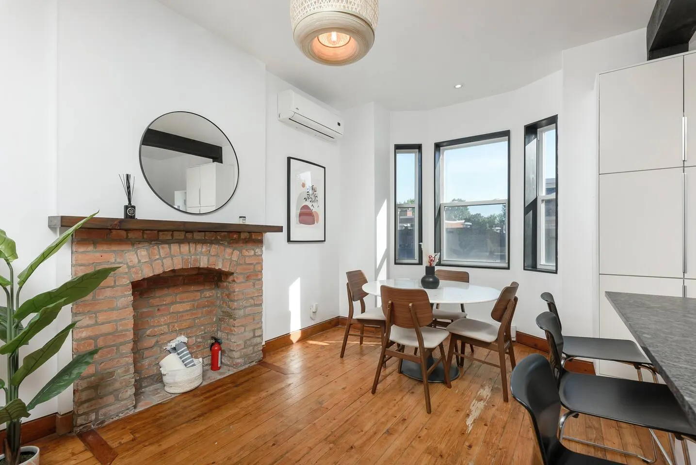 FurnishedMTL - Beautiful Spacious Flat Le Plateau 10