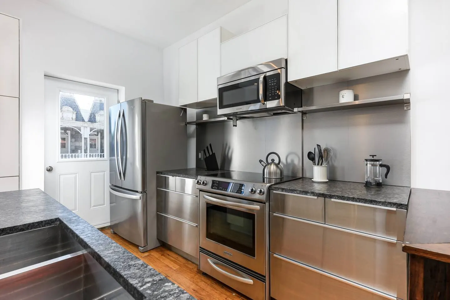 FurnishedMTL - Beautiful Spacious Flat Le Plateau 12