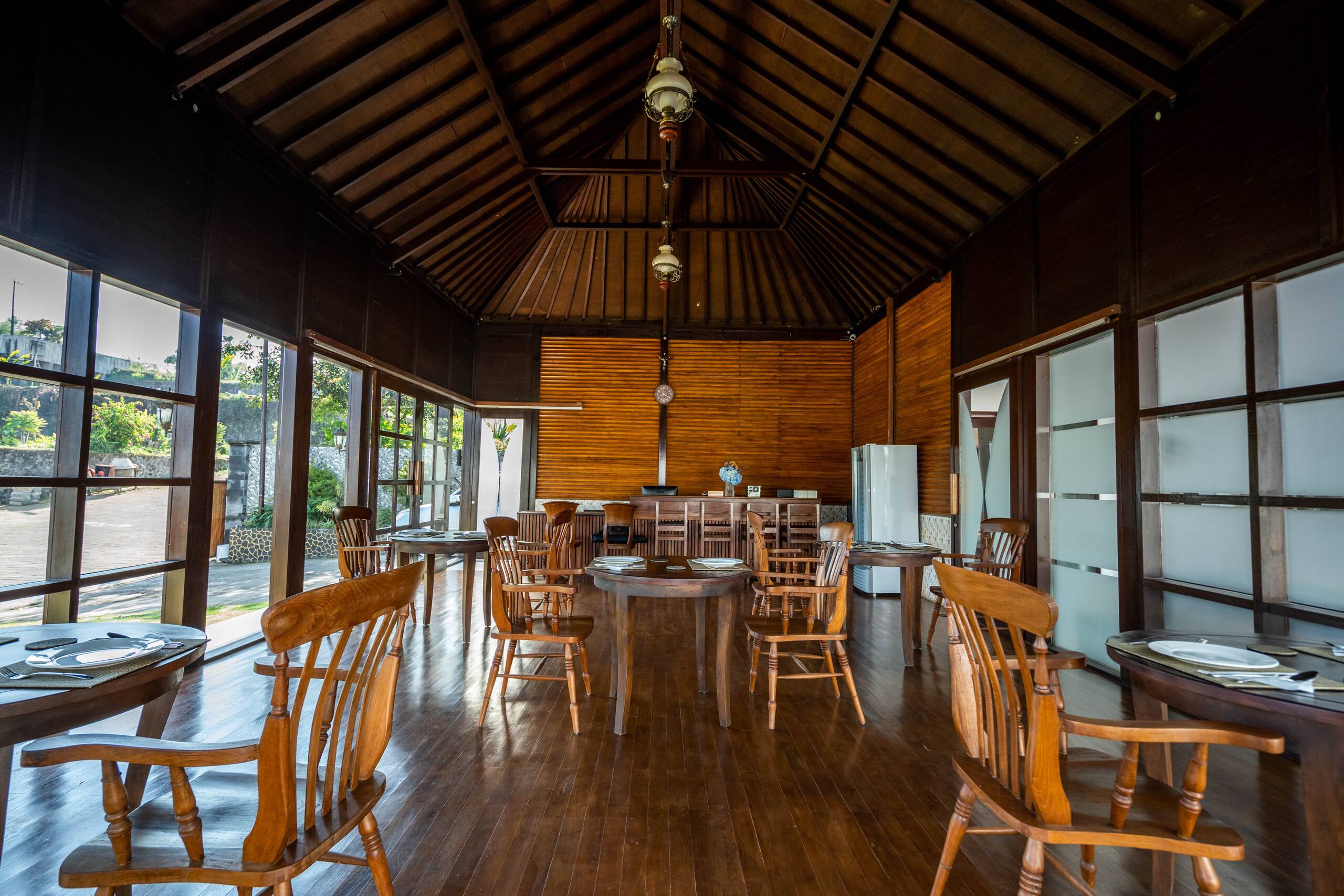 Executive Suite Room in Munduk Bali — photo 5