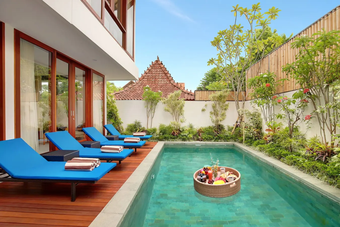 Villa Cassia. New 3 bedroom villa great location 6