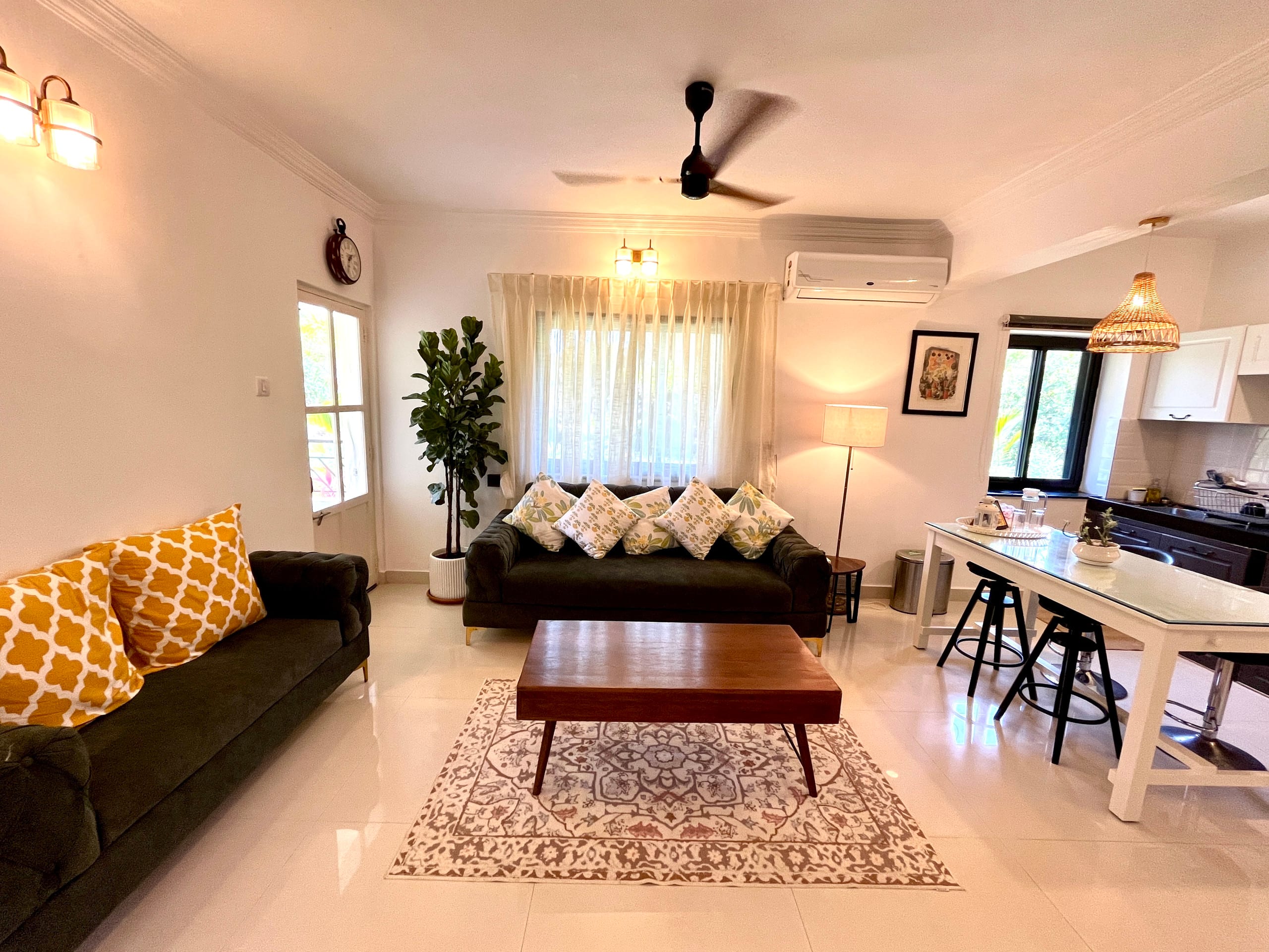 The Greendoor Villa-Zalor near beach (400 mtrs)