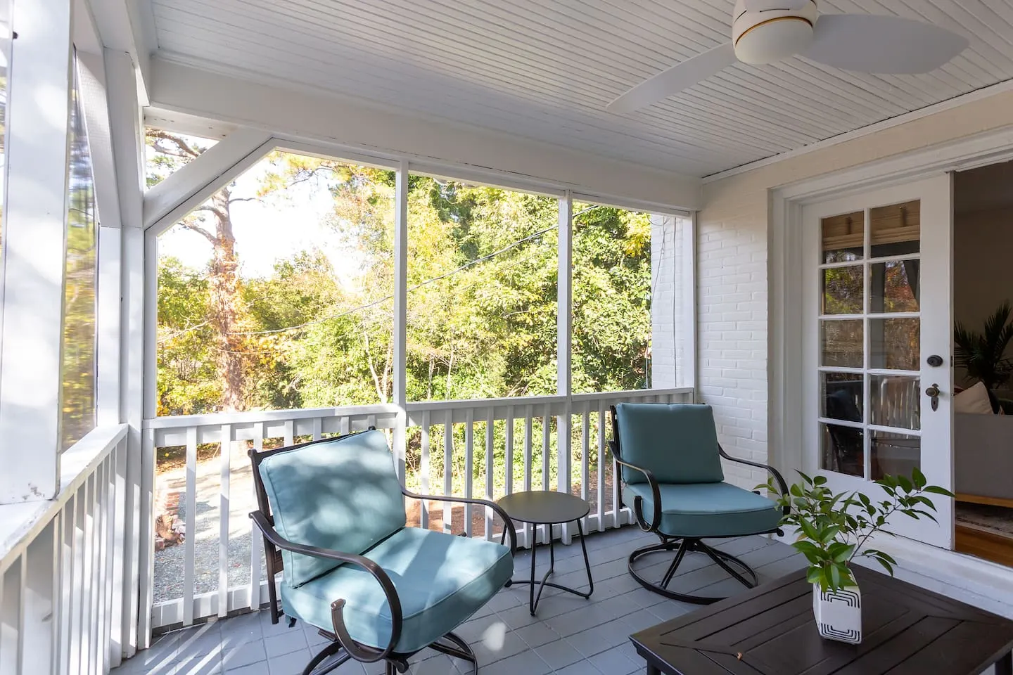 Radiant Home in Graham – Garden Views BBQ Grill 4