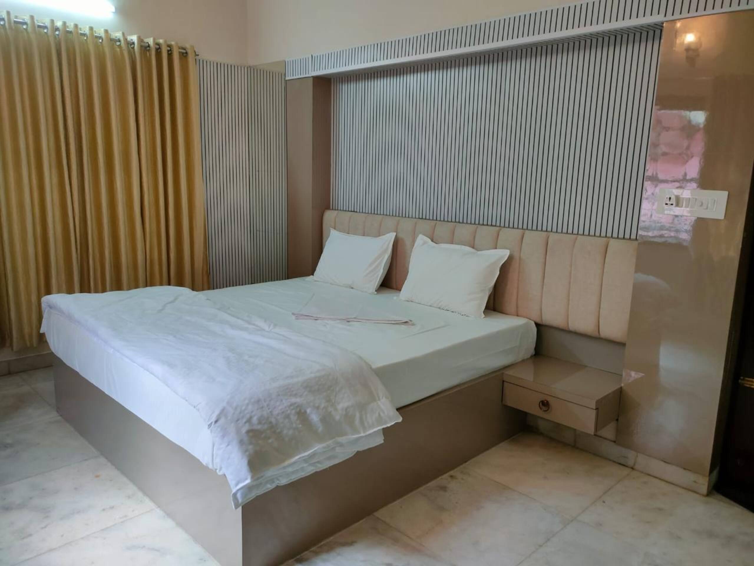 Kuppendare Coorg Home stay (1st F) 17