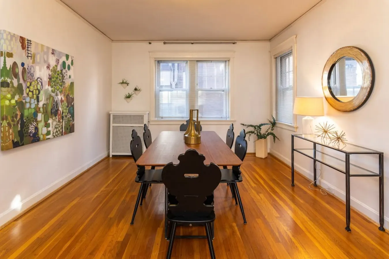 Hyde Park Comfort with Office Near Everything 14