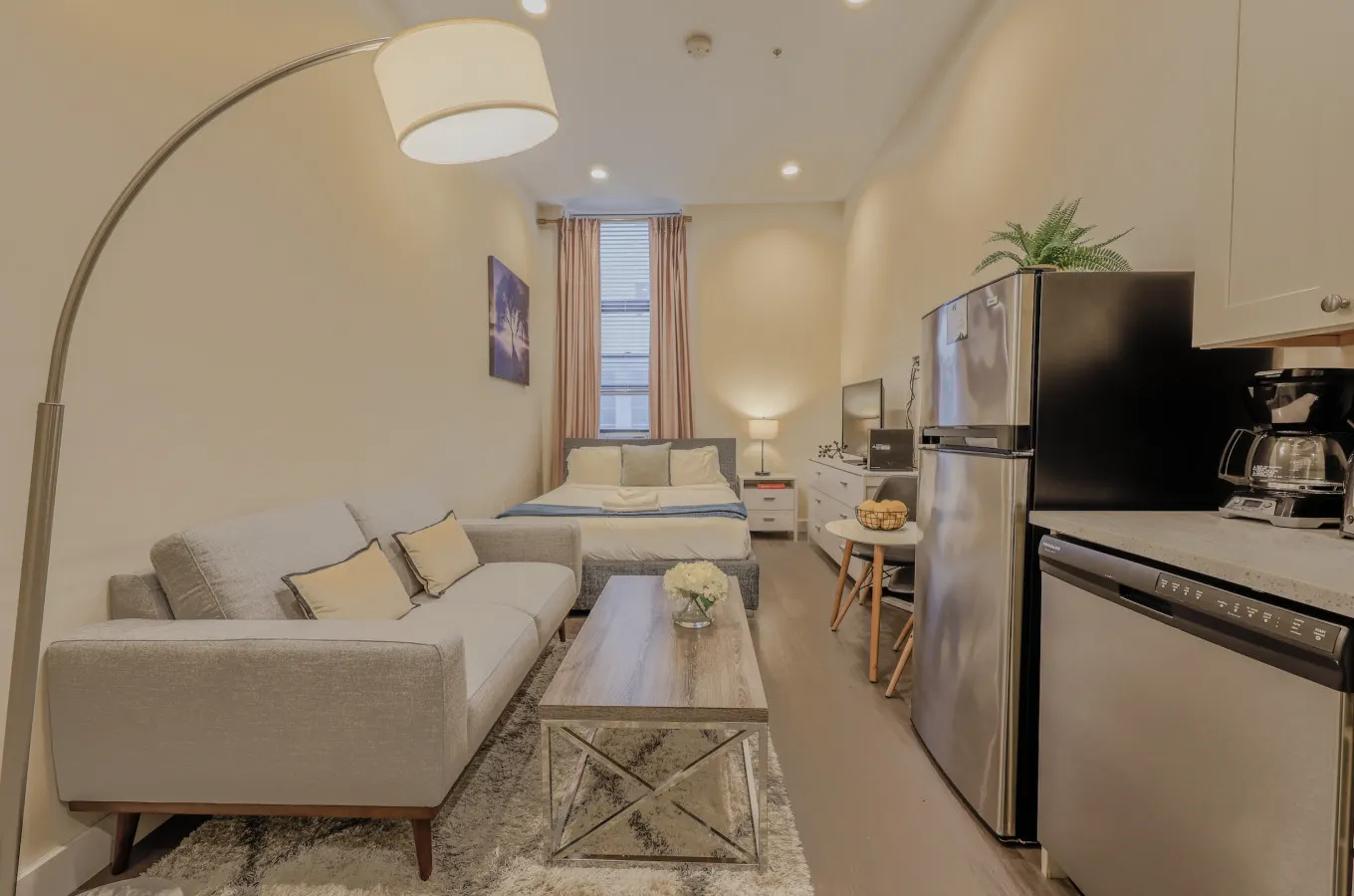 Keyless Entry Laundry in Bldg Pet Friendly 1