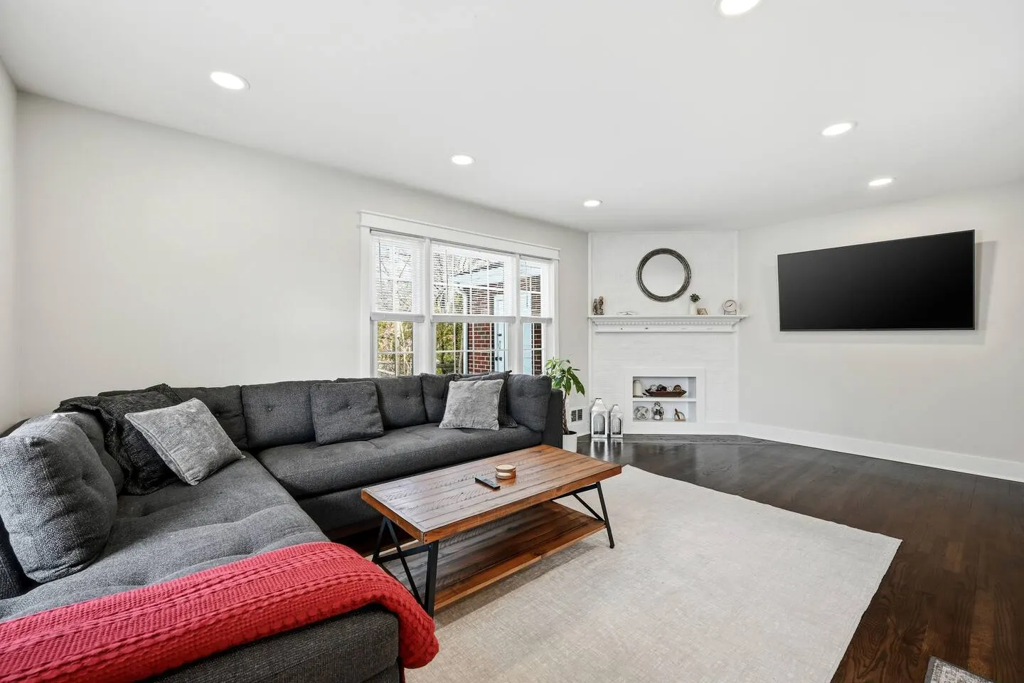 Downtown Retreat with 2 Primary Suites