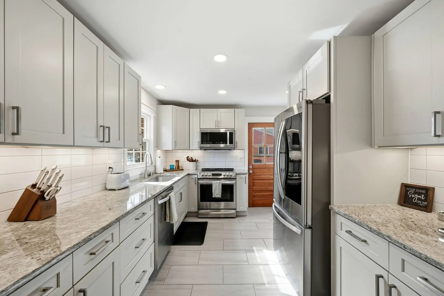 Downtown Retreat with 2 Primary Suites 18